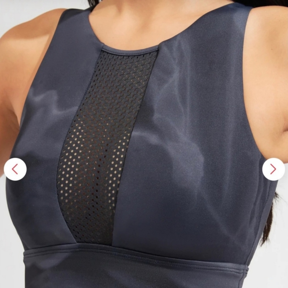 Buffbunny Impact Sports Bra - Black Quartz Print, Size XL, EUC (no pads)